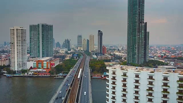 曼谷他信大桥鸟瞰图视频素材