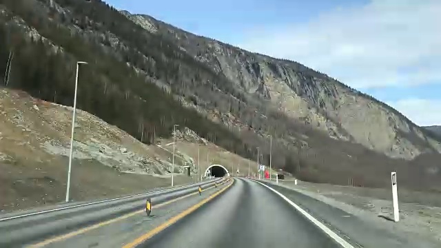 挪威的高速驾驶。视频素材