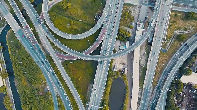 空中交通的高速公路视频下载