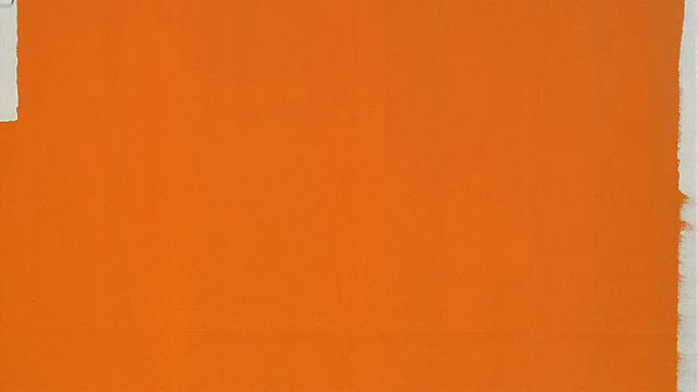 时间流逝宽镜头橙色墙被漆成白色/绿色屏幕视频下载