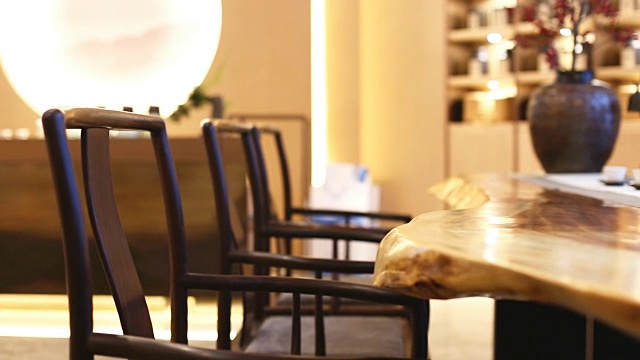日本风格茶具在现代客厅视频下载