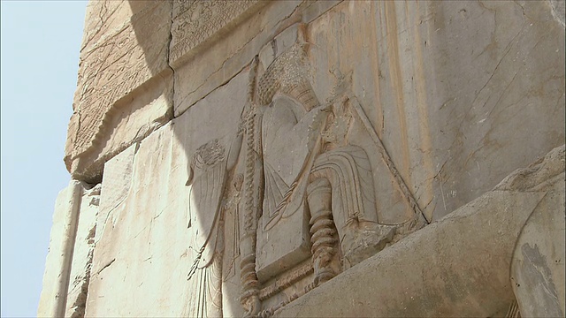 伊朗波斯波利斯古拉子浮雕古墙视频素材
