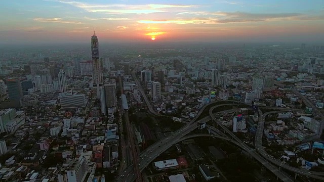 曼谷摩天大楼灯光鸟瞰图视频素材