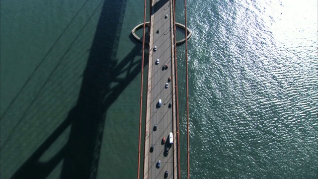 金门大桥交通鸟瞰图视频素材