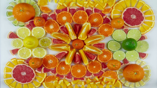 橙汁和柑橘类水果停止运动视频下载