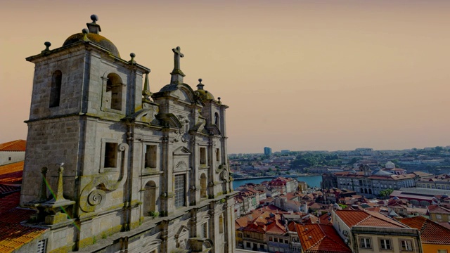 波尔图古城，葡萄牙里贝拉地区的城市建筑视频素材