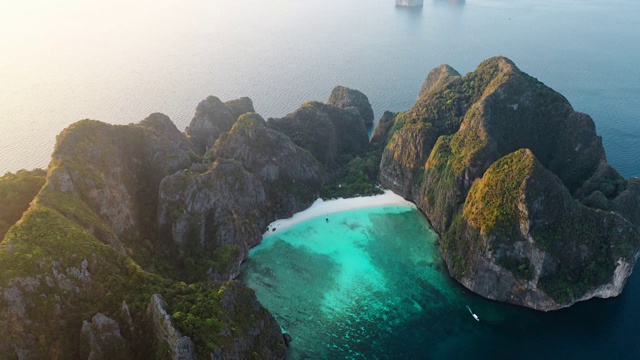 泰国皮皮岛的鸟瞰图视频下载