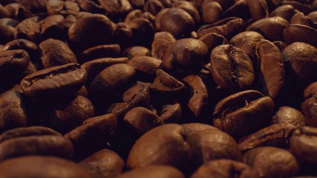 微距拍摄的咖啡豆视频下载