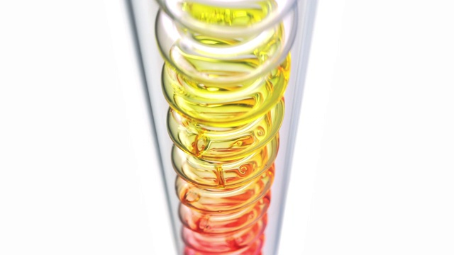近距离观察黄色、橙色和红色的液体在科学玻璃冷凝器中螺旋上升的慢动作。视频素材