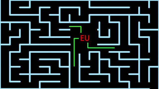 迷宫动画与红色文本和绿色线和可能的解决方案-欧盟视频素材