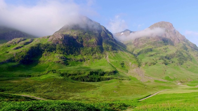 春天的苏格兰，格伦科山上的日出视频下载