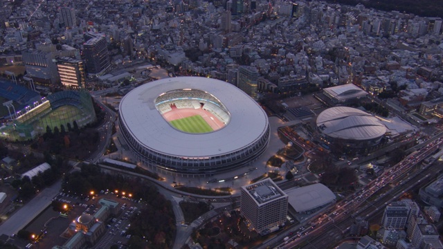 新国家体育场灯光天线，东京，日本视频下载