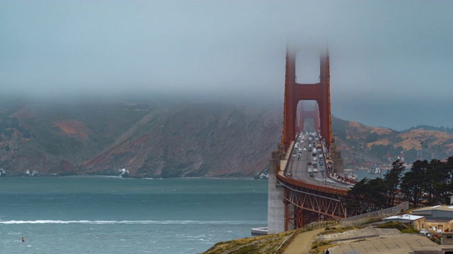 金门大桥交通的时间流逝，旧金山，加利福尼亚，美国视频素材