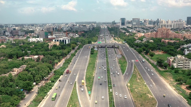 印度新德里的高速公路视频下载