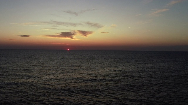 鸟瞰图日落在亚得里亚海视频素材