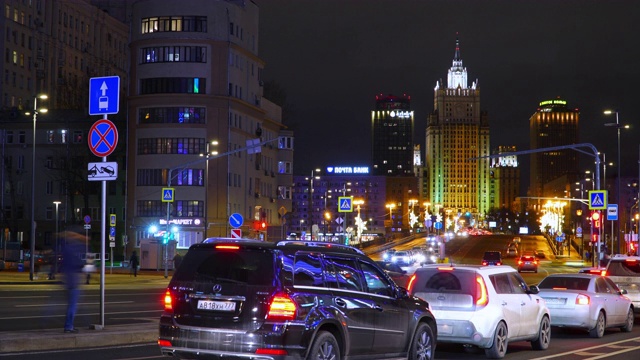 封锁了莫斯科的城市景观和交通视频素材