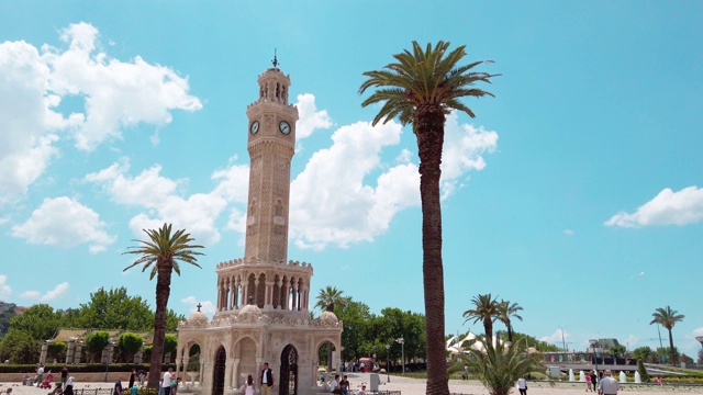 科纳克广场伊兹密尔的钟楼视频素材
