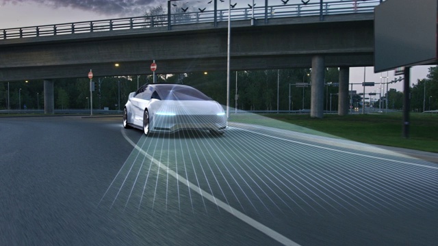 自动驾驶3D汽车通过城市高速公路。动画可视化概念:传感器扫描前方道路车辆，危险，速度限制。一天城市车道。前视图后视频素材