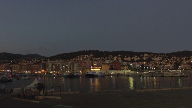 尼斯港的夜景视频素材