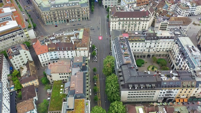 航拍瑞士苏黎世市中心和金融区视频下载