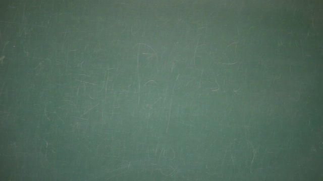 在学校的黑板上手写课文LESSON视频素材