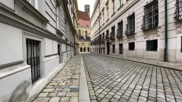 老维也纳鹅卵石街视频下载