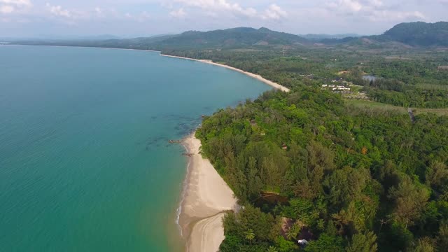 海滩和海洋景观的航拍视频视频素材