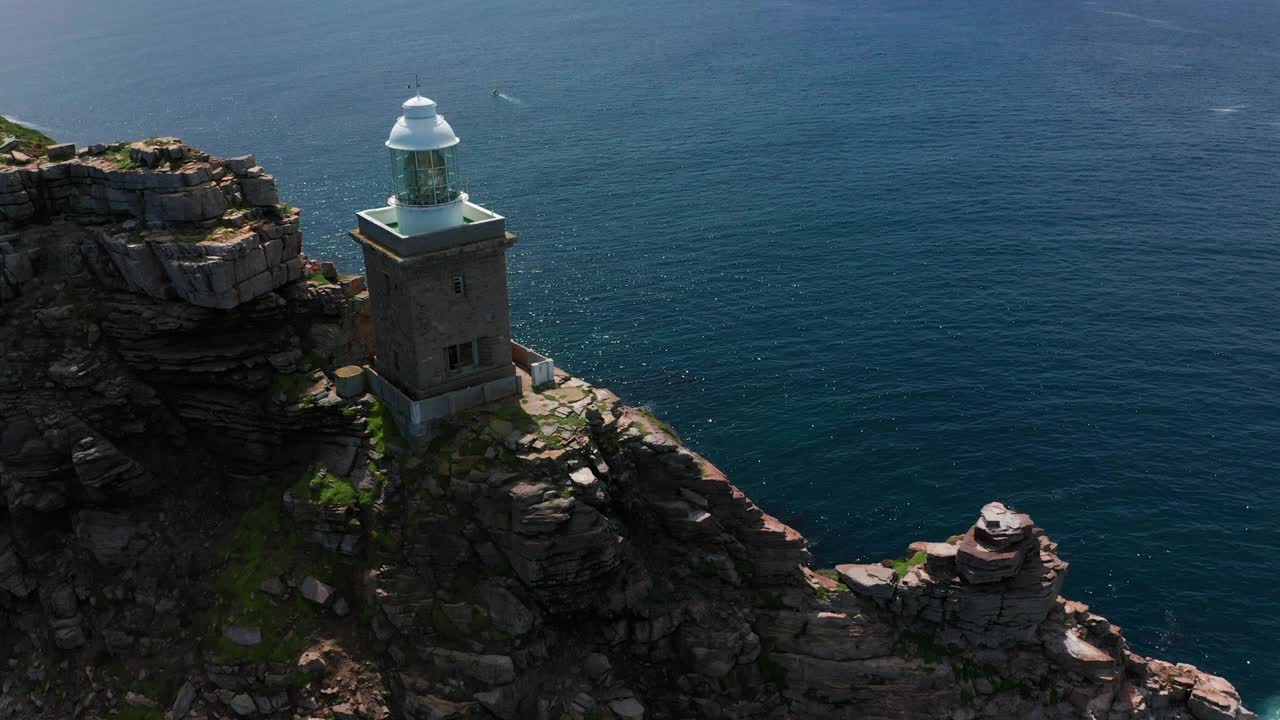 鸟瞰图好望角和旧灯塔在海角半岛，开普敦，南非视频素材