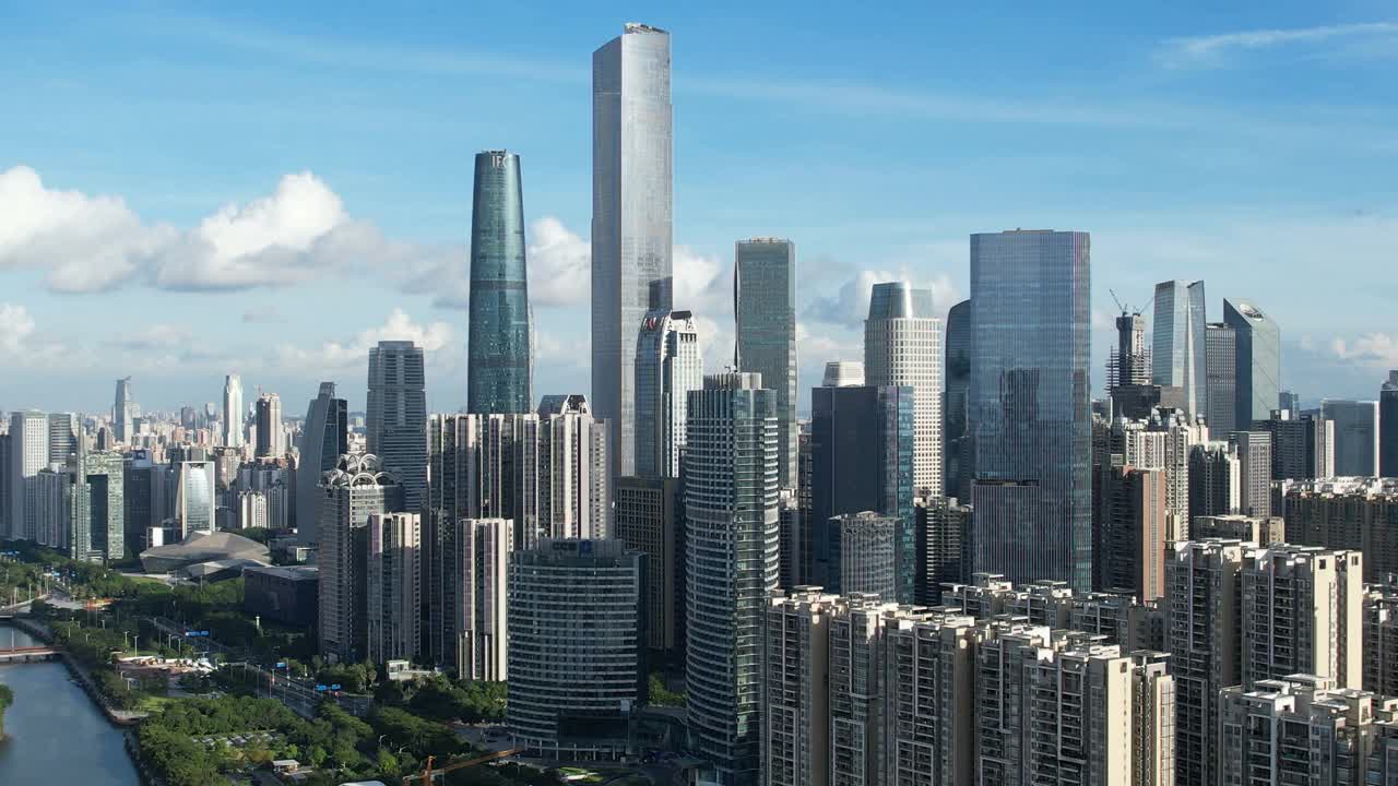 广州珠江新城的摩天大楼视频下载