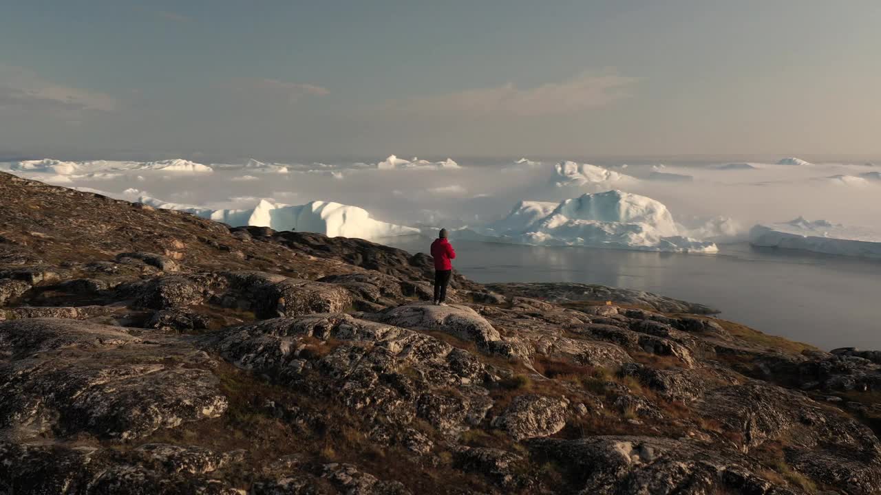 格陵兰冰川的航拍图视频素材