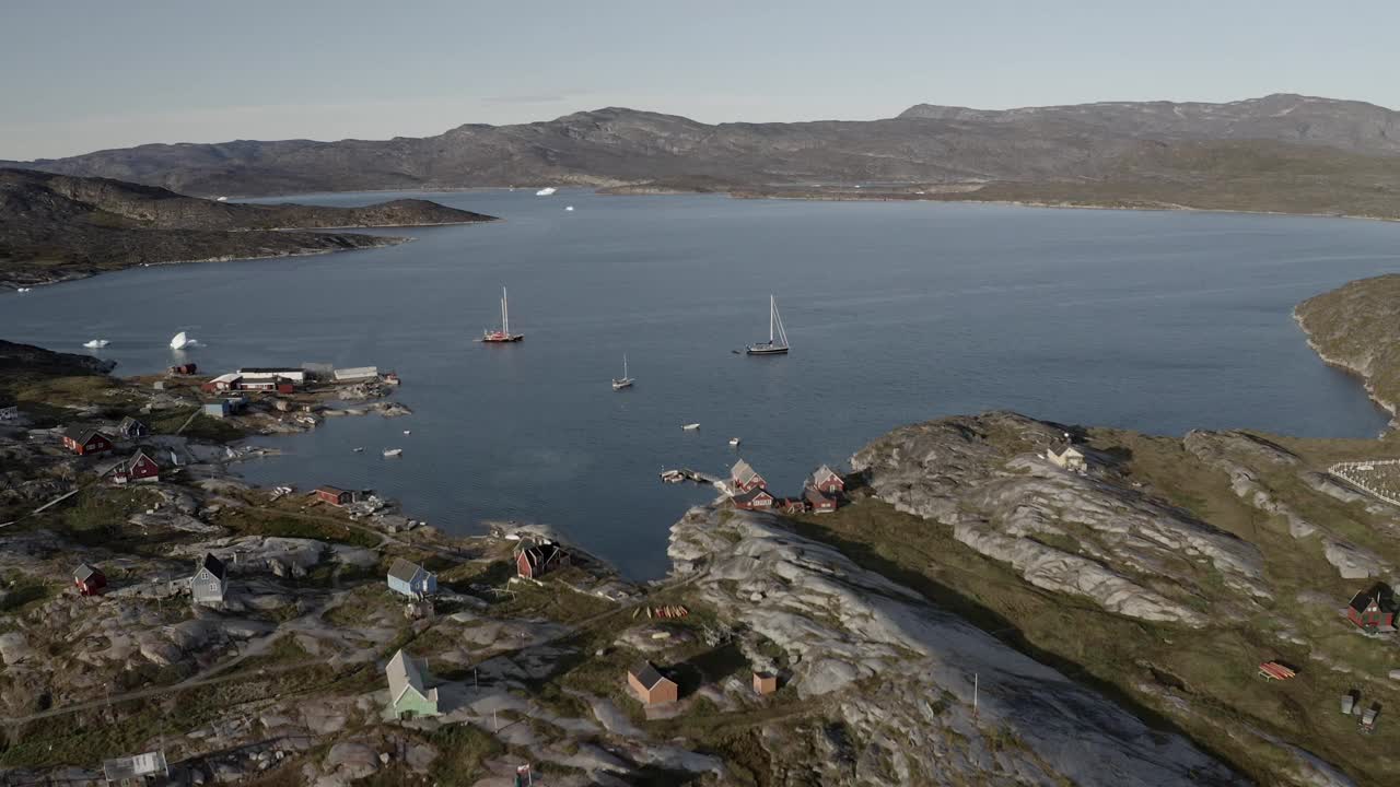 格陵兰岛的伊卢利萨特市视频素材