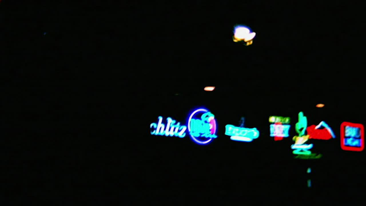 拉斯维加斯大道上的GVs霓虹灯;1999视频素材