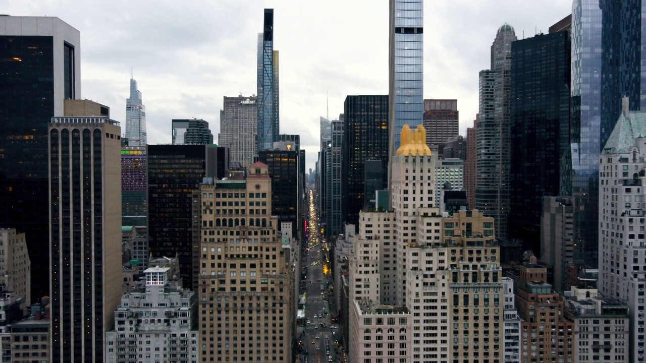 纽约市中心中央公园附近建筑物的鸟瞰图视频下载
