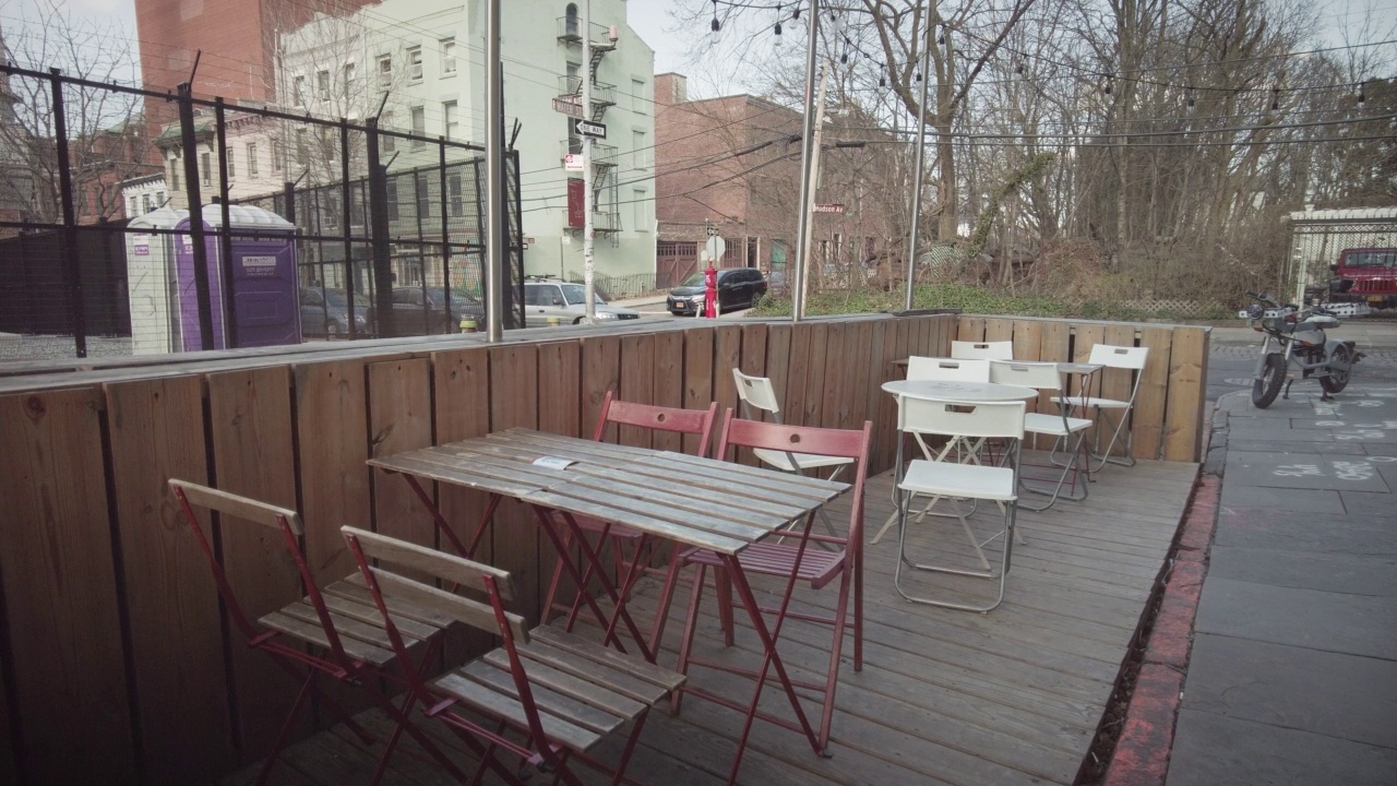 空旷的餐厅户外座位视频下载