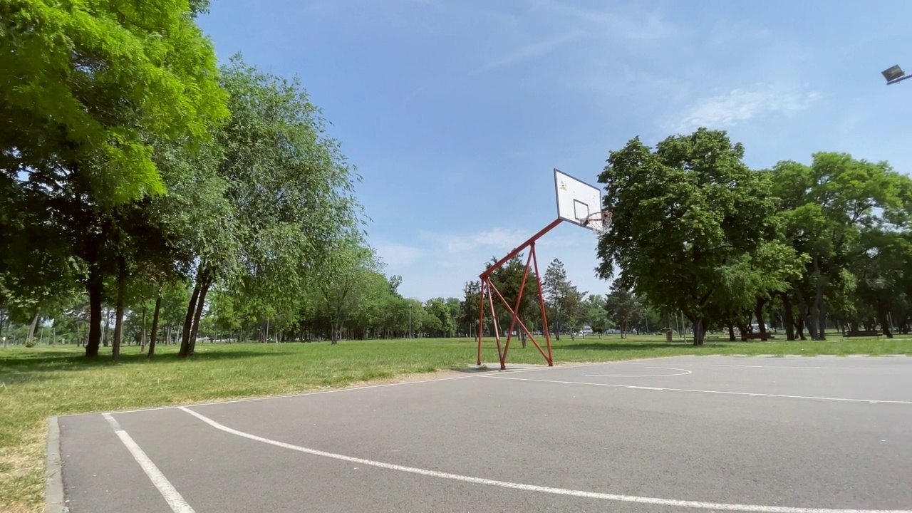 篮球场视频下载