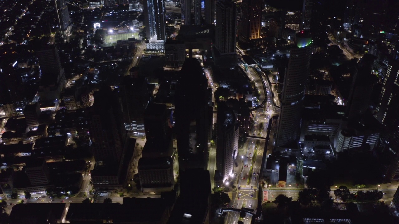 吉隆坡城市夜间鸟瞰图视频下载