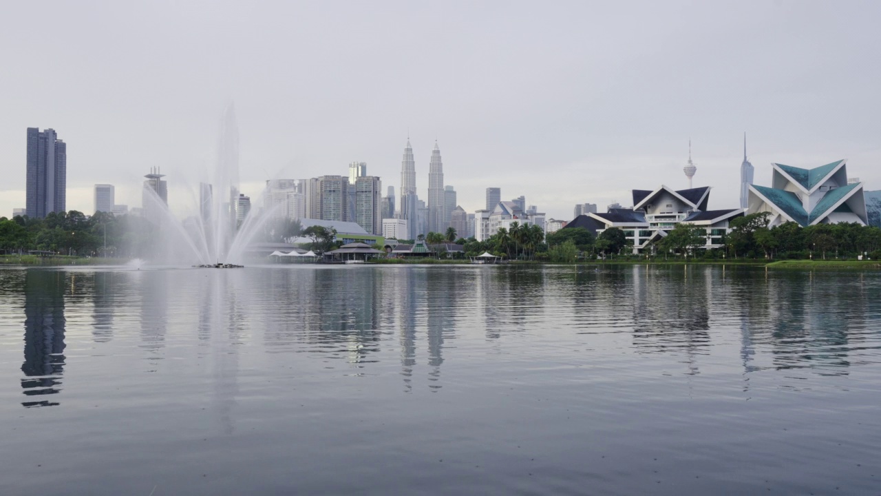 从Titiwangsa公园看吉隆坡城市视频下载