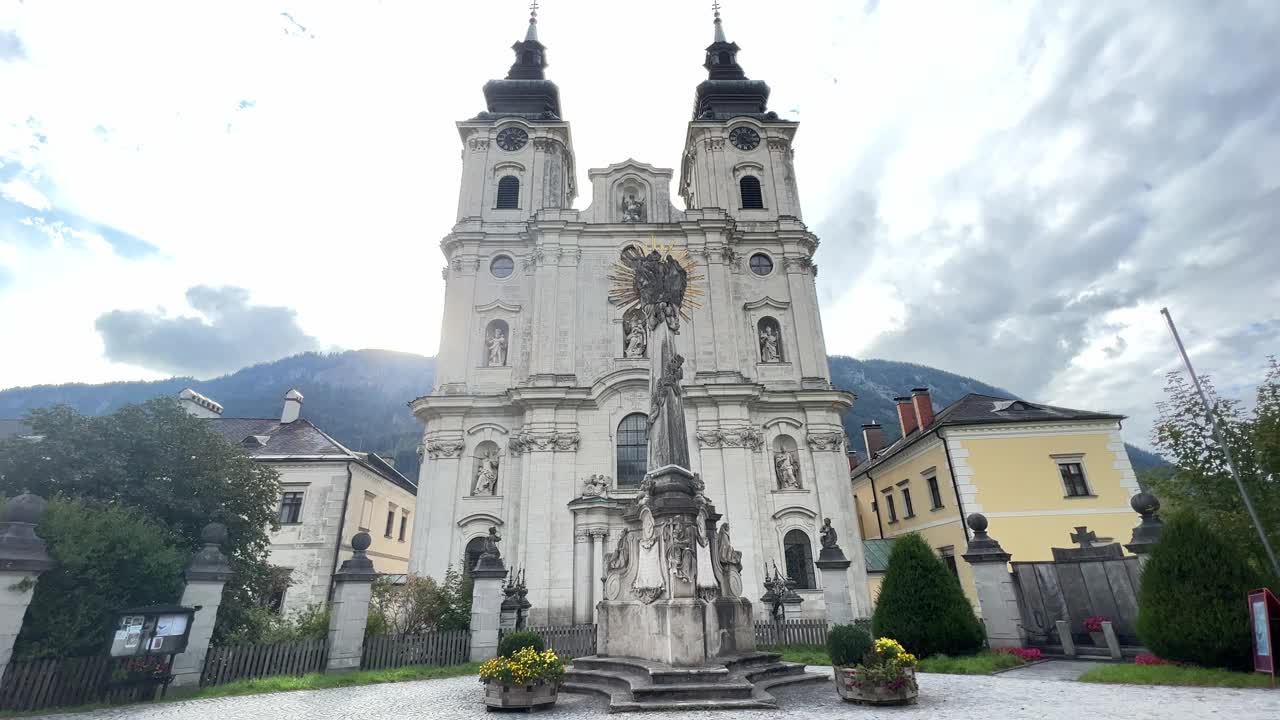 历史悠久的本笃会修道院在Spital am Pyhrn，上奥地利视频下载
