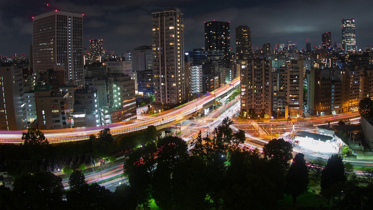 4k东京城市天际线夜间交通超现实轨迹延时视频下载