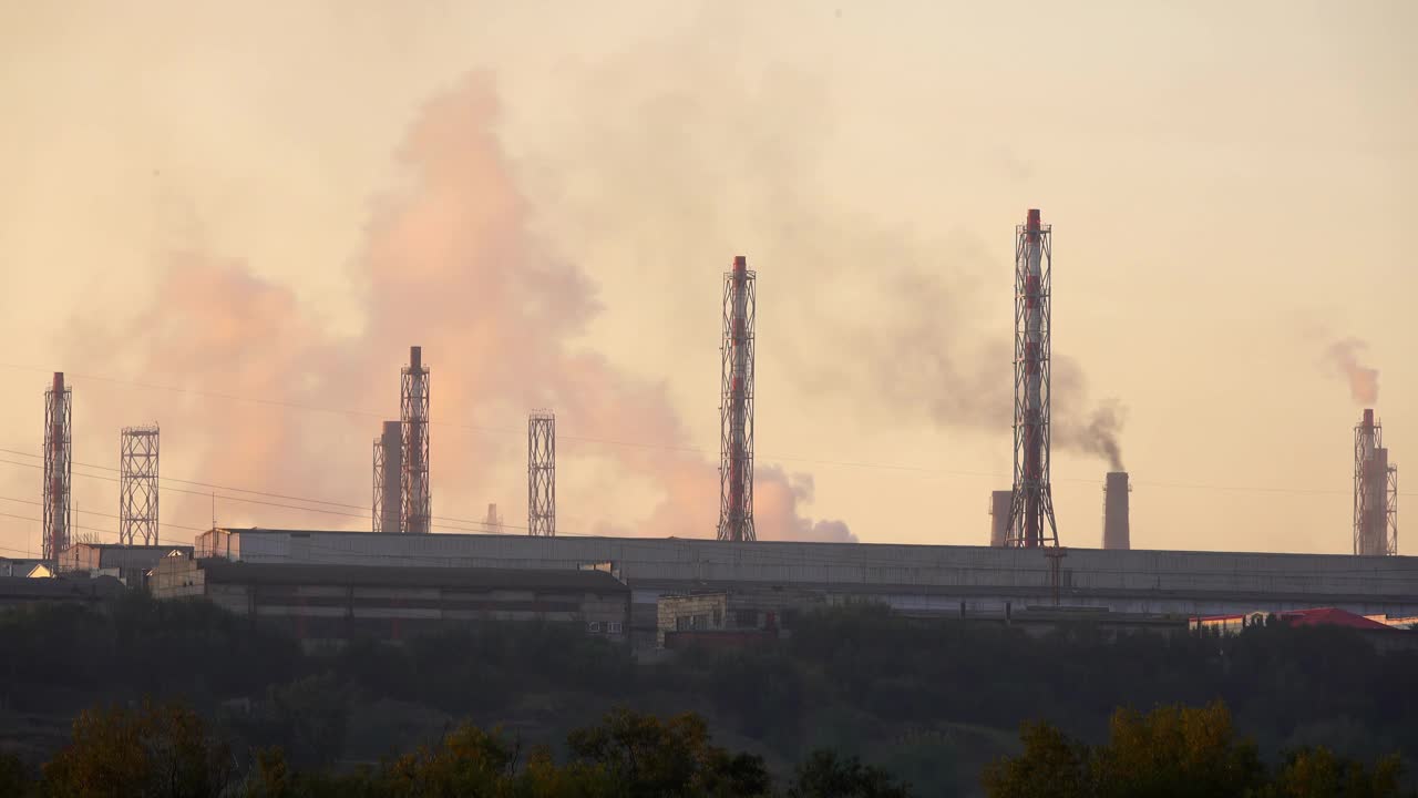 克拉斯诺亚尔斯克铝厂，空气污染视频下载