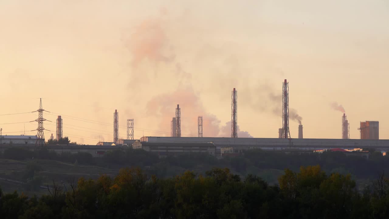 克拉斯诺亚尔斯克铝厂，空气污染视频下载