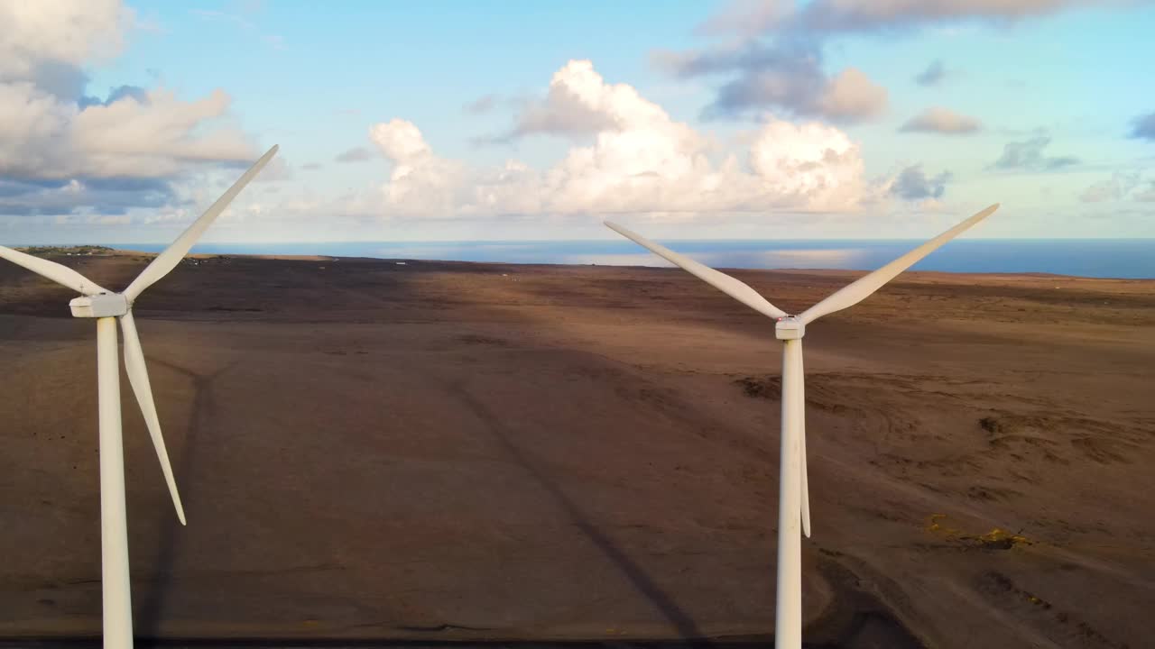 夏威夷风力发电场的航拍照片视频下载
