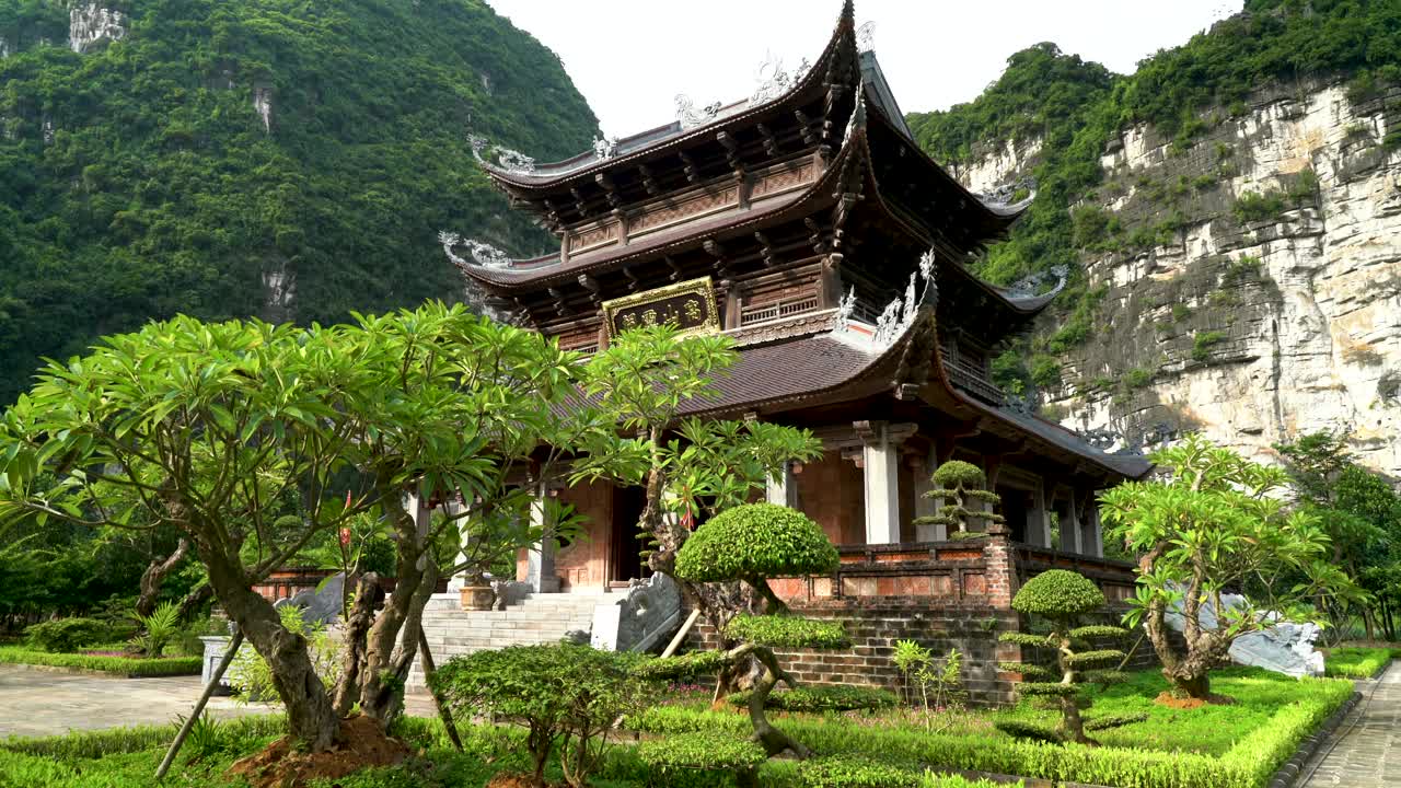 越南Trang的Trinh Temple华丽的花园视频素材