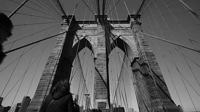 天际线和布鲁克林大桥视频下载