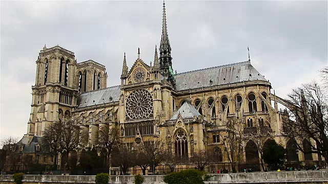 巴黎圣母院，又称巴黎圣母院，法国巴黎视频素材