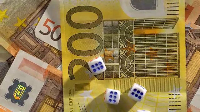 欧元纸币和面条视频下载