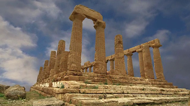 古希腊的朱诺神庙(公元前五至六世纪)，神庙山谷，阿格里琴托，西西里。该地区于1997年被列入联合国教科文组织世界遗产名录视频素材