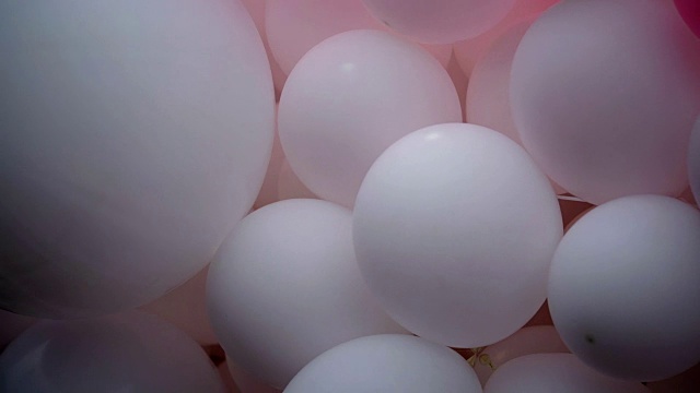 粉色和白色的气球视频下载