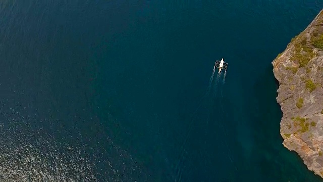 海上摩托艇，鸟瞰图视频下载