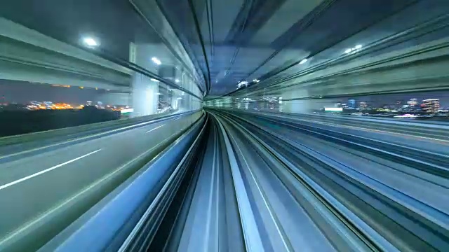 自動列車移動到隧道的時間流逝，東京，日本視頻素材